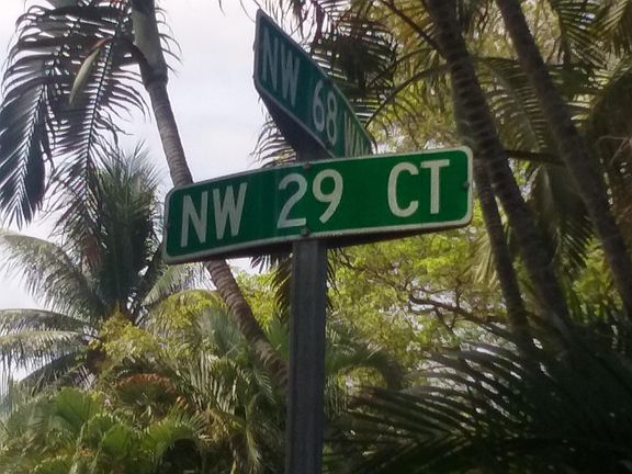 5th image of 6864 NW 29th Ct