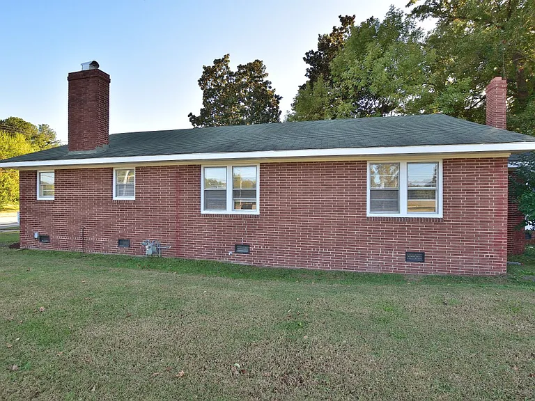 738 Atlantic Ave — Photo 6