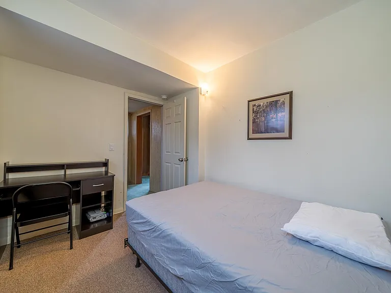 44 Park Pl — Photo 12