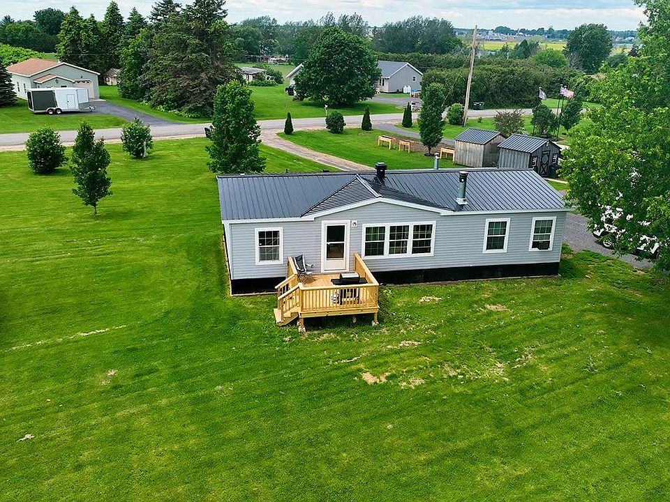 1st image of 246 Taggart Rd