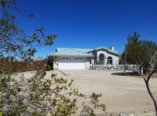 630 Sacramento Rd, Pinon Hills, CA 92372