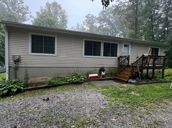 224 Barons Hill Rd, Honey Brook, PA 19344
