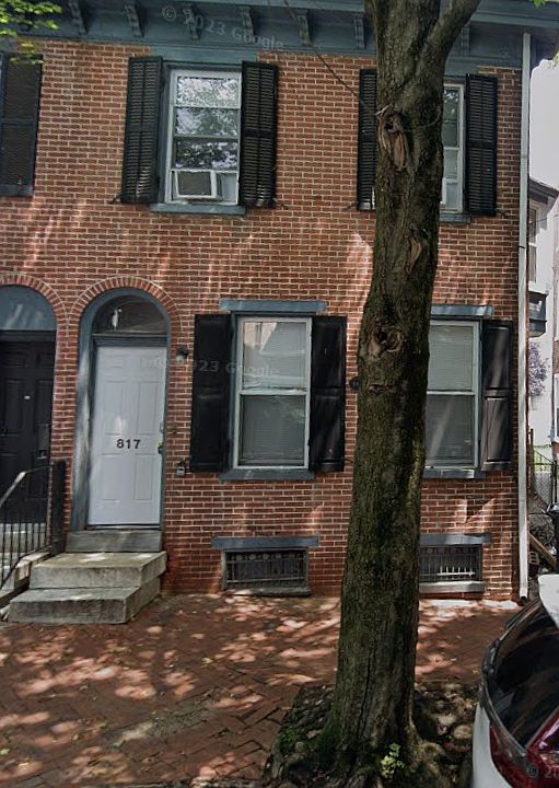 1st image of 817 W 9th St #1