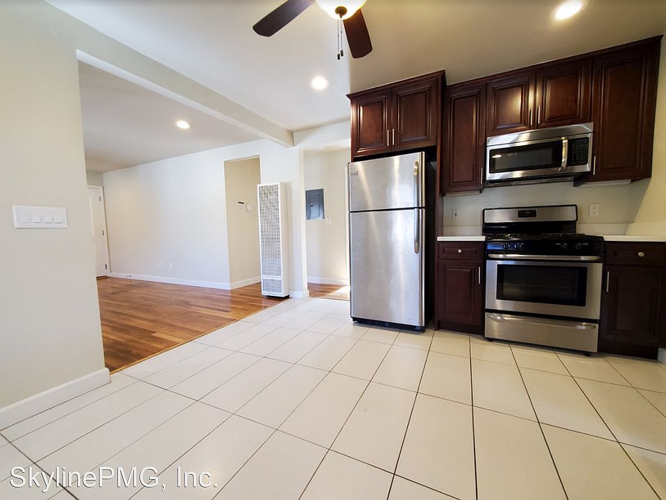 1st image of 585 Cassia St #6