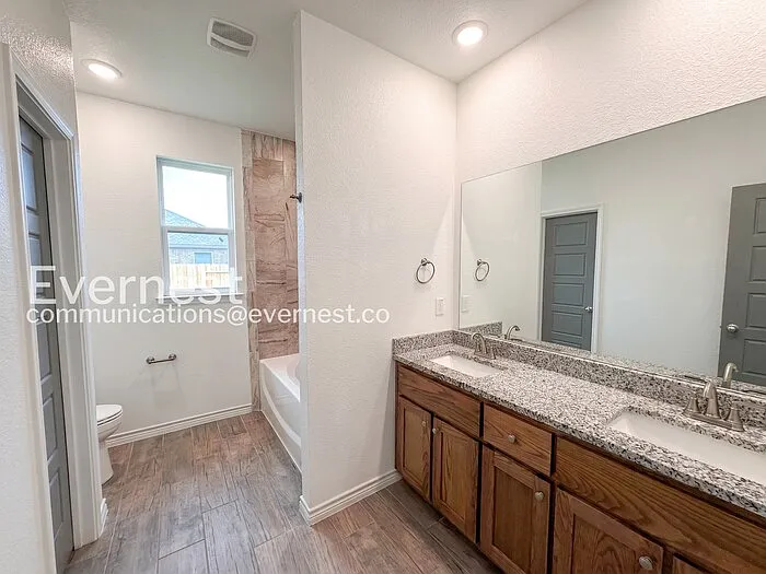 621 Old Glory Rd — Photo 6
