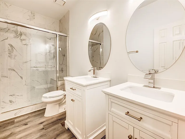 8803 Memorial Creek Dr — Photo 36