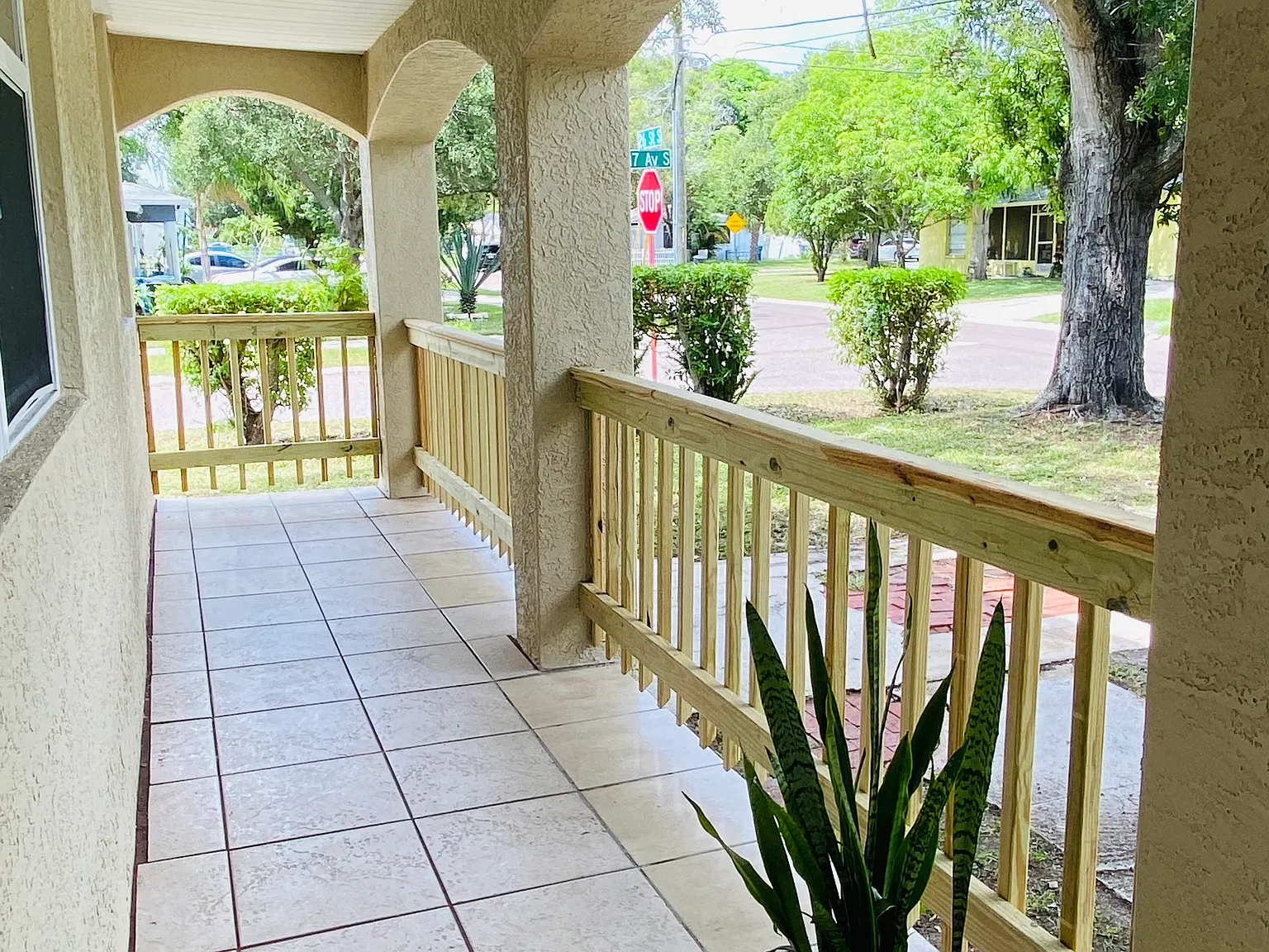 5 bed, 1824 sqft, $2,890 — Photo 2