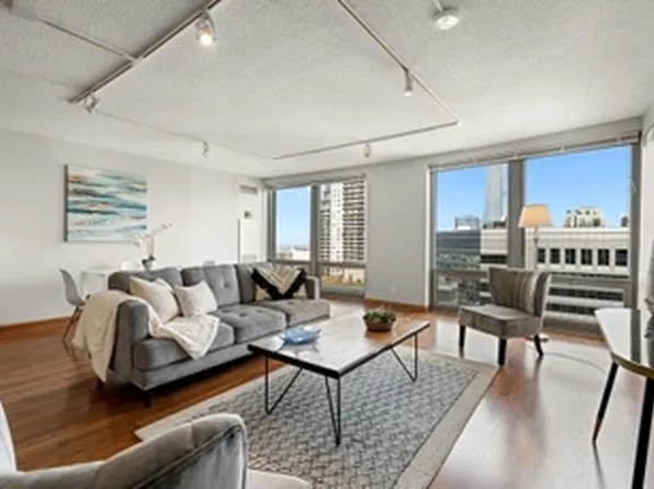 440 N Wabash Ave APT 4706, Chicago, IL 60611