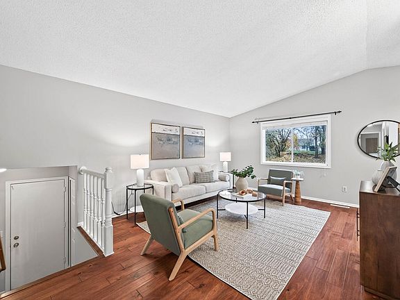 5th image of 2606 Copper Cliff Trl