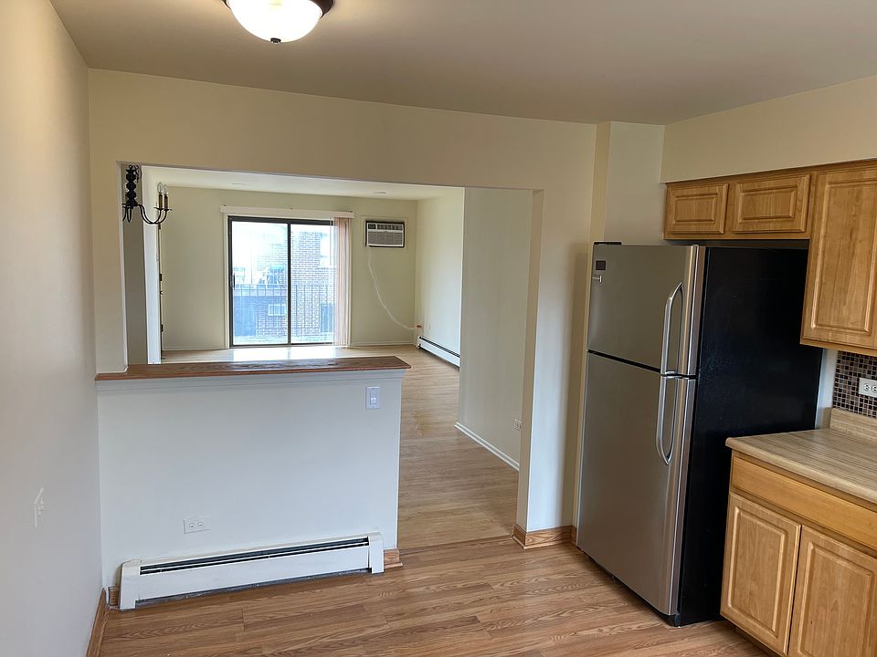 1st image of 10397 Dearlove Rd APT A1
