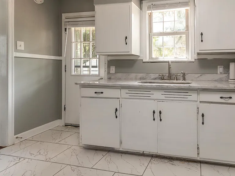 4293 Given Ave — Photo 7