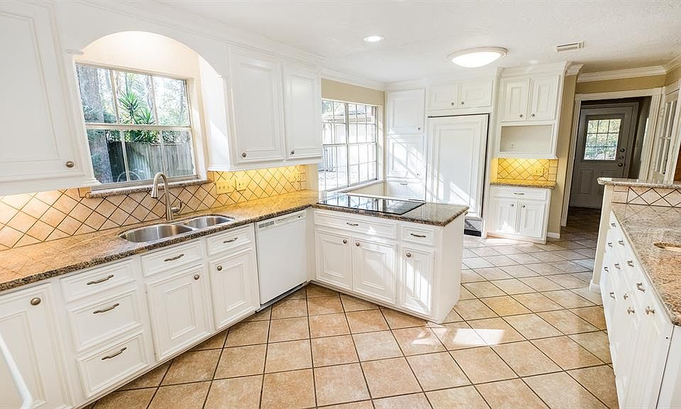 1st image of 1355 Trailwood Village Dr