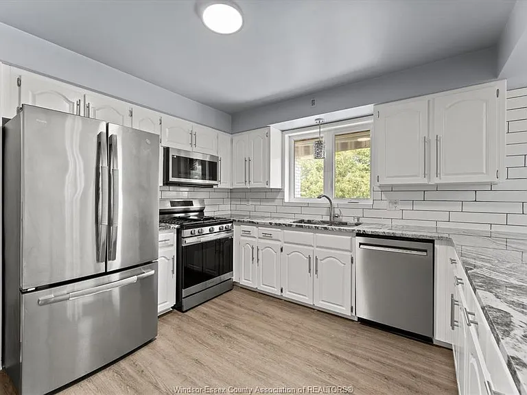 1502 Road 4 E — Photo 10
