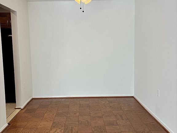 2nd image of 3801 Swann Rd APT 201