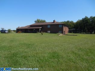 13205 Raymond Rd, Waverly, NE 68462