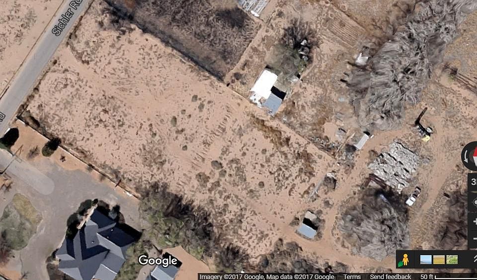 2nd image of 1752 Sichler Rd SW