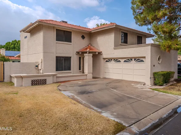 630 N LARKSPUR Street, Gilbert, AZ 85234