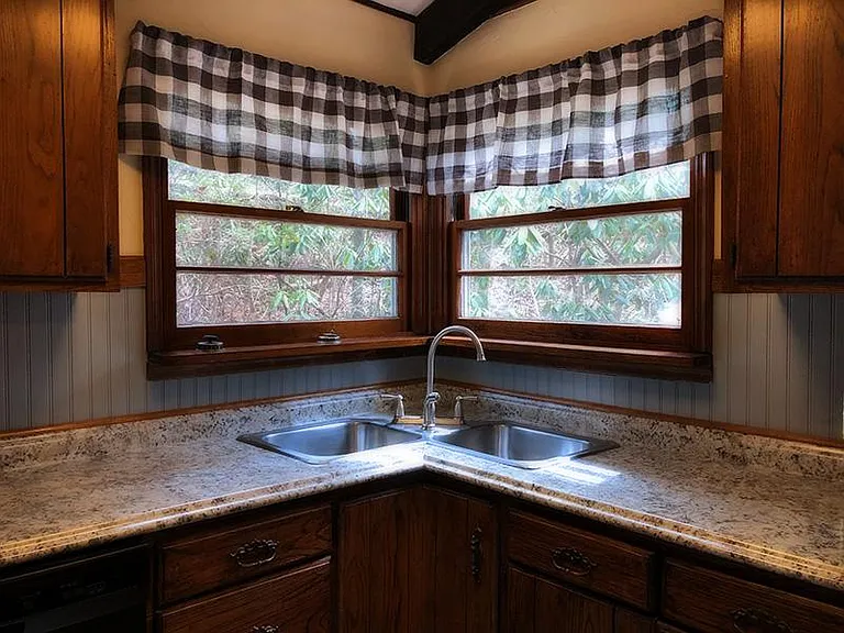 147 Lail Ln — Photo 19