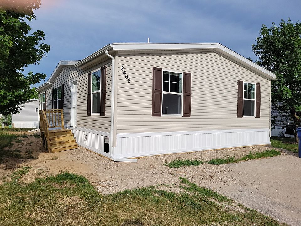 1st image of 1585 Ray Blvd #591