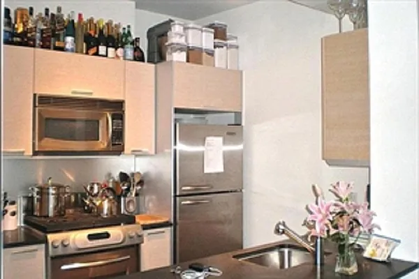 Rented by Corcoran | media 8