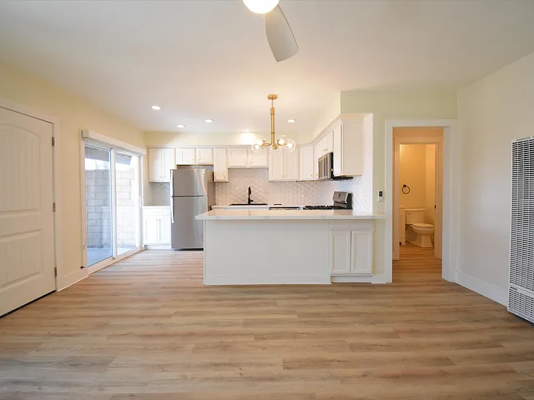 1312 S Pacific St #B — Photo 4