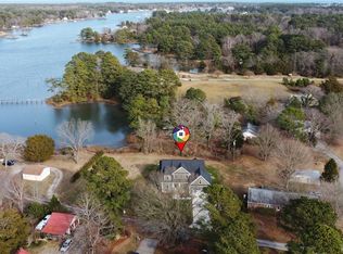 308 Robs Rd, Yorktown, VA 23692