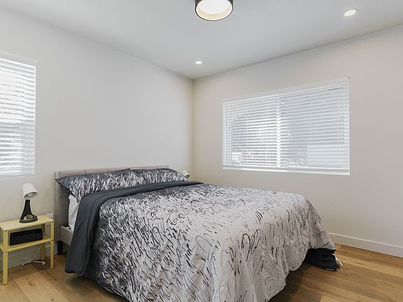 5th image of 1612 Beech Ave