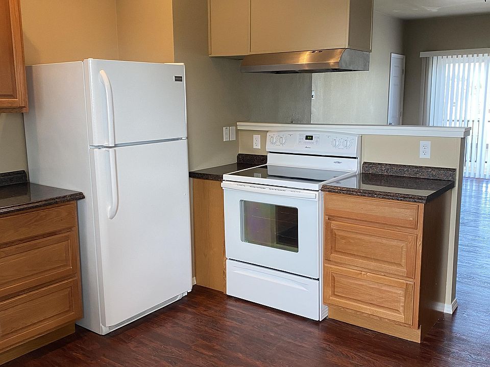 1st image of 301 N Park St Unit D