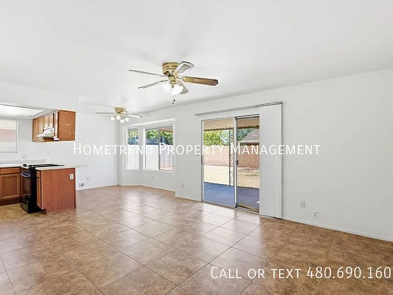 2510 E Dragoon Ave — Photo 27