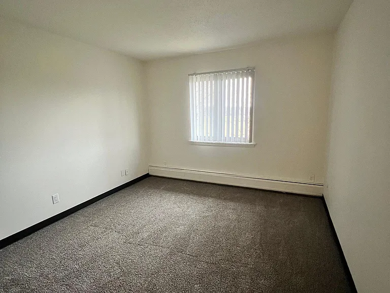 931 Old Marion Rd NE #201 — Photo 9