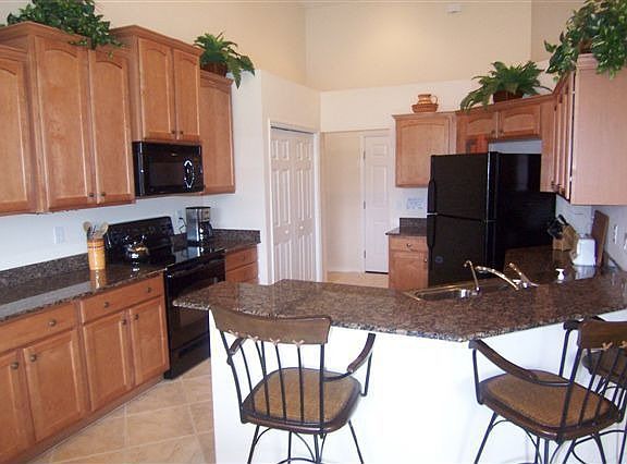 5th image of 5017 Old Pond Dr