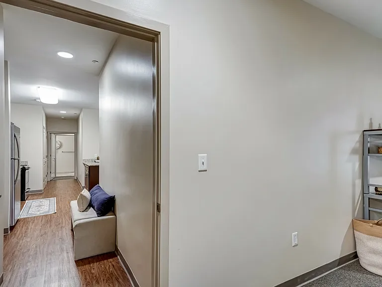 A smooth transition from entry to everyday comfort.