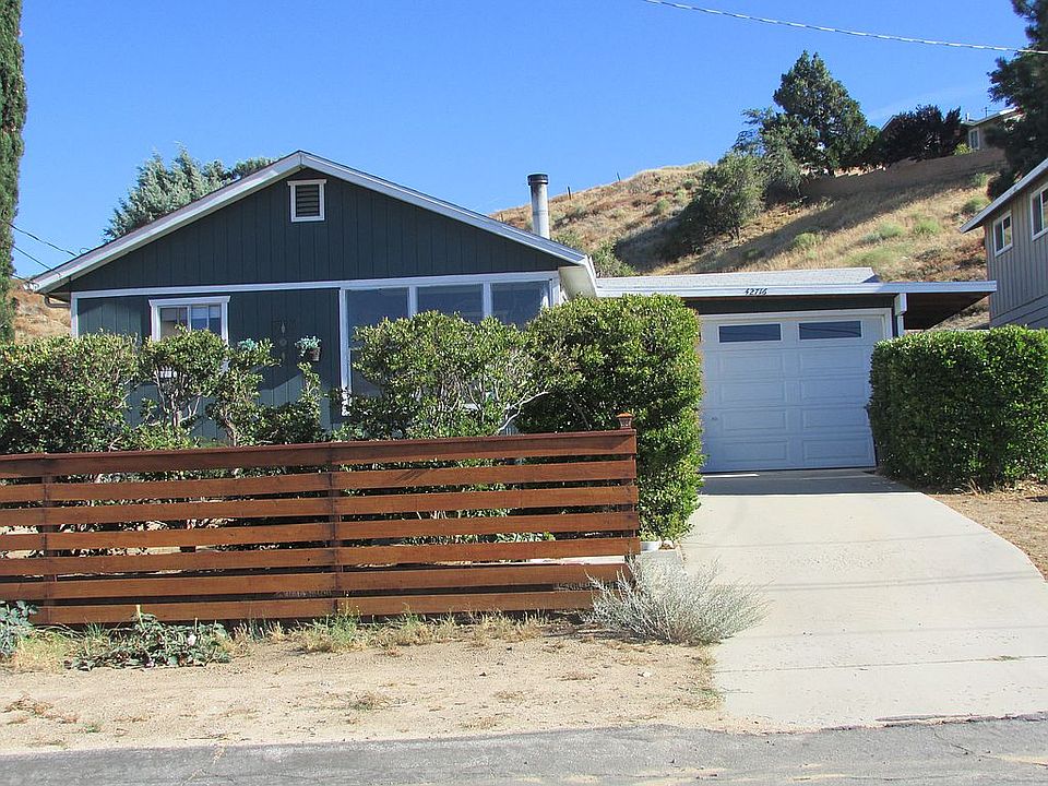 1st image of 42716 Bluehills Dr