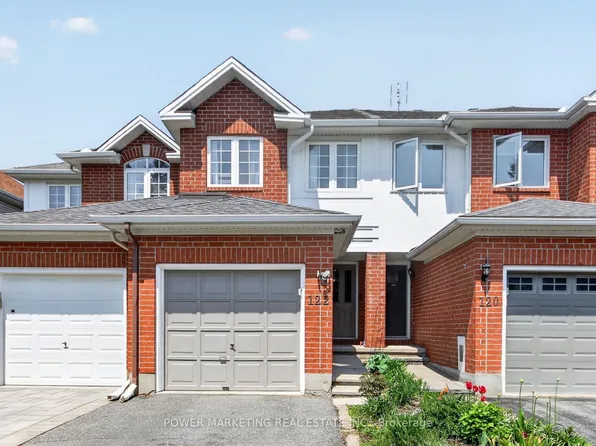 122 Scout St, Ottawa, ON K2C 4E2