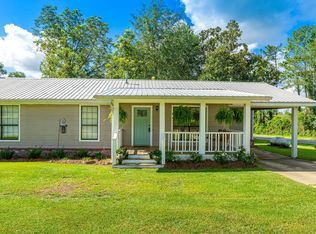 4 White Rd, Sumrall, MS 39482