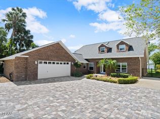 1517 N Halifax Ave, Daytona Beach, FL 32118