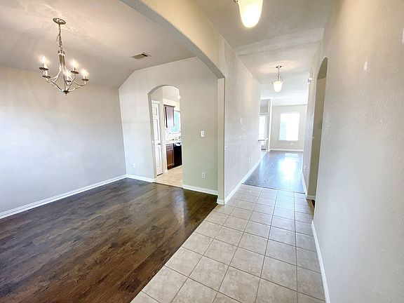 3rd image of 741 Cedar Cove Dr