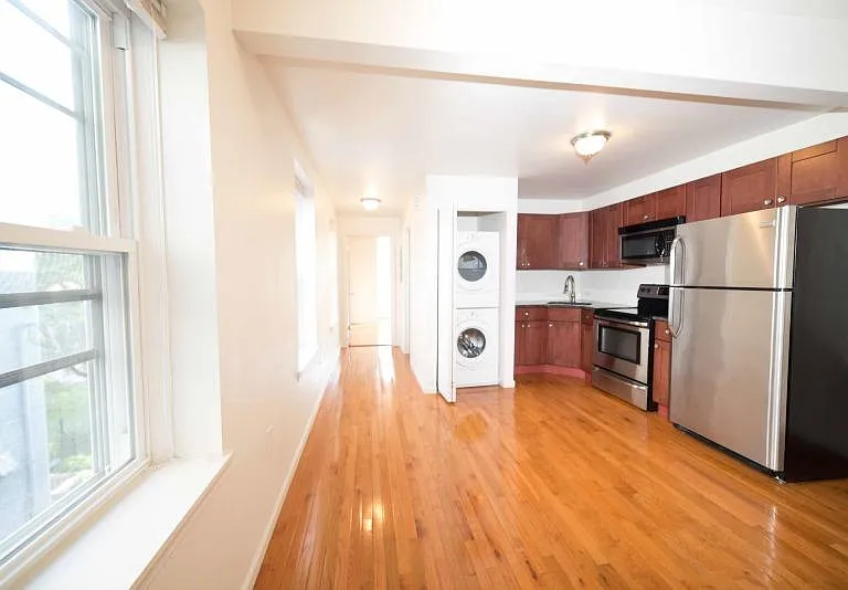 1414 Christian St #3 — Photo 5