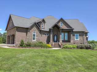 77 Earl Steel Rd E, Brush Creek, TN 38547