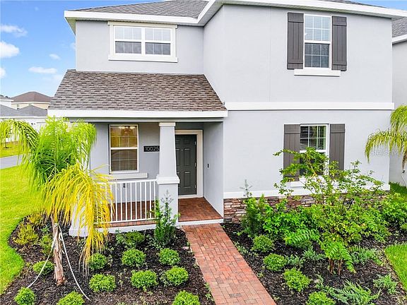 3rd image of 10025 Halesia Woods Dr