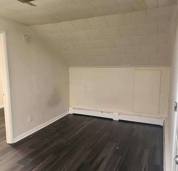 69 Glenwood Ave #3 — Photo 2
