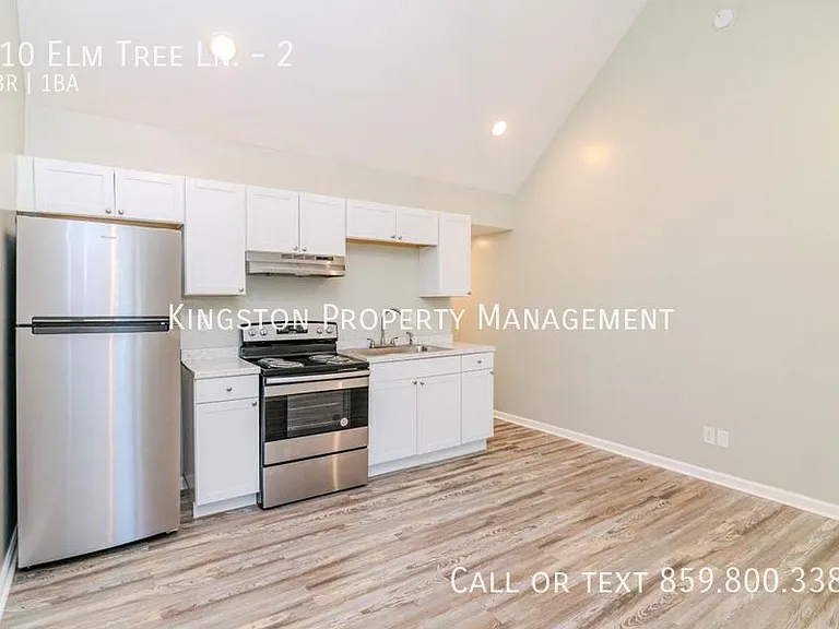 610 Elm Tree Ln #2 — Photo 9