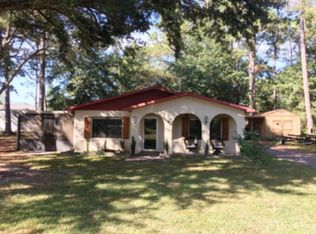 26303 Bayou Dr, Elberta, AL 36530