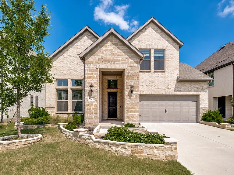 1240 Crescent Ln — Photo 25