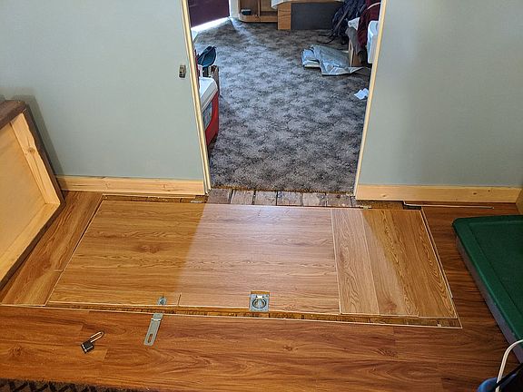 indoor access to bonus room