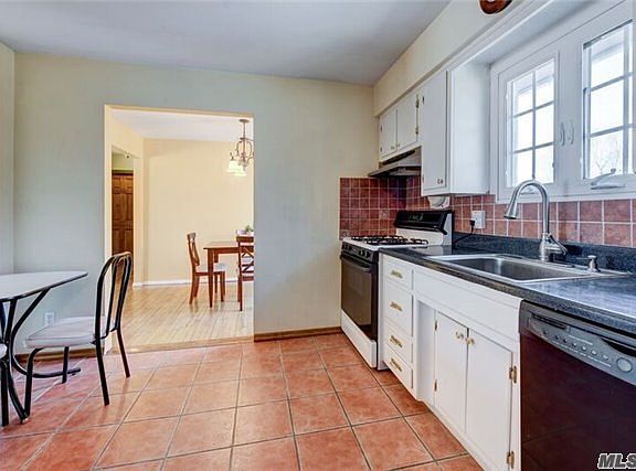 3rd image of 2700 Ole Jule Ln