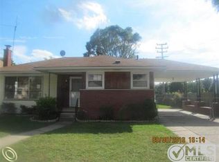 7210 Standard Ave, Center Line, MI 48015