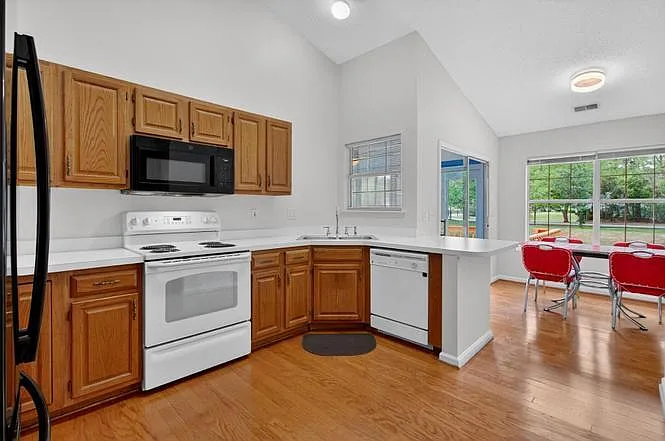 3224 Hunters Rest Dr #1 — Photo 20