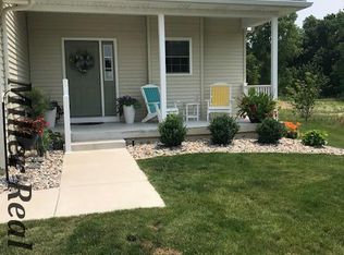 1501 Ivy Wood Ct, Hastings, MI