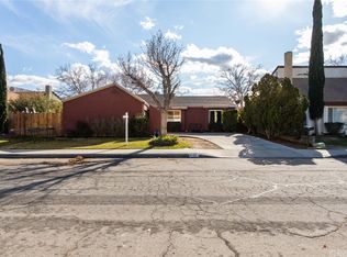 3122 Lemonwood Dr, Lancaster, CA 93536